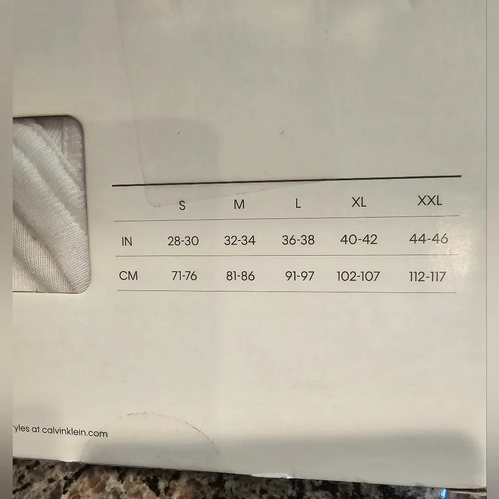 Calvin Klein Men's •Size XXL• White 100% Cotton 6 pack Classic Briefs New in Box - Picture 4 of 7